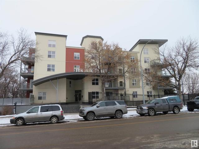 107 - 10118 106 Av Nw, Condo with 2 bedrooms, 2 bathrooms and null parking in Edmonton AB | Image 1