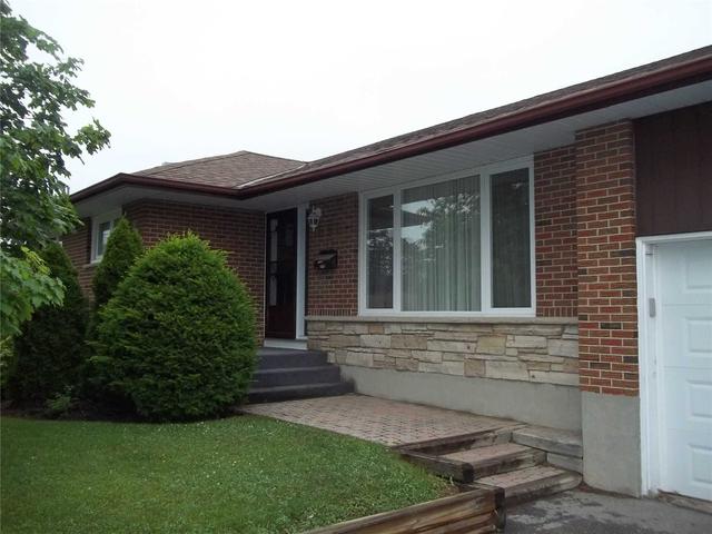 main - 656 Buchan Ave, House detached with 3 bedrooms, 1 bathrooms and 4 parking in Oshawa ON | Image 10