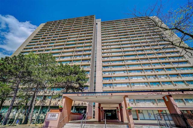 804 - 100 Leeward Glwy, Condo with 3 bedrooms, 2 bathrooms and 1 parking in Toronto ON | Card Image