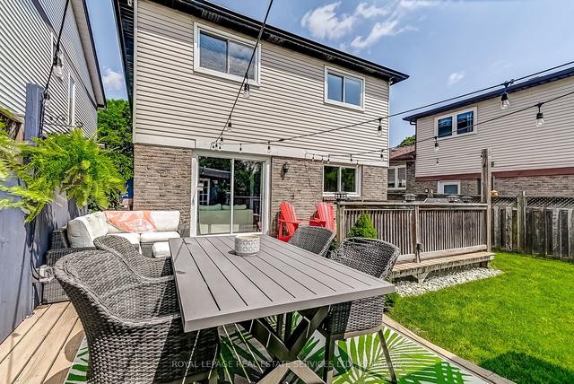 1458 Jefferson Cres, House detached with 3 bedrooms, 4 bathrooms and 4 parking in Oakville ON | Image 25