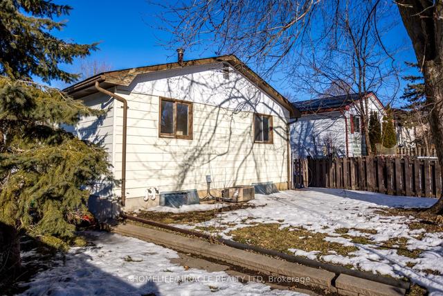 1932 Croftdale Cres, House detached with 3 bedrooms, 2 bathrooms and 2 parking in Peterborough ON | Image 28