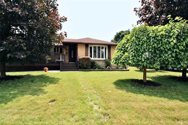 200 Rosemount Dr, House detached with 3 bedrooms, 2 bathrooms and 3 parking in Kitchener ON | Image 29