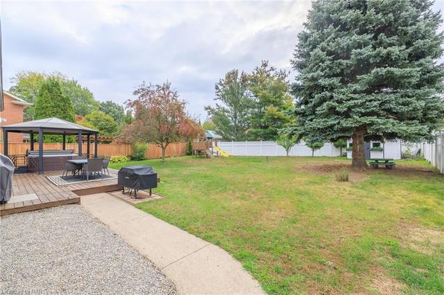 47 Golden Boulevard, House detached with 4 bedrooms, 3 bathrooms and 6 parking in St. Catharines ON | Image 21