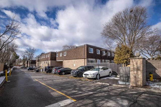 9 - 9 The Carriage Way, Townhouse with 4 bedrooms, 3 bathrooms and 1 parking in Markham ON | Image 9