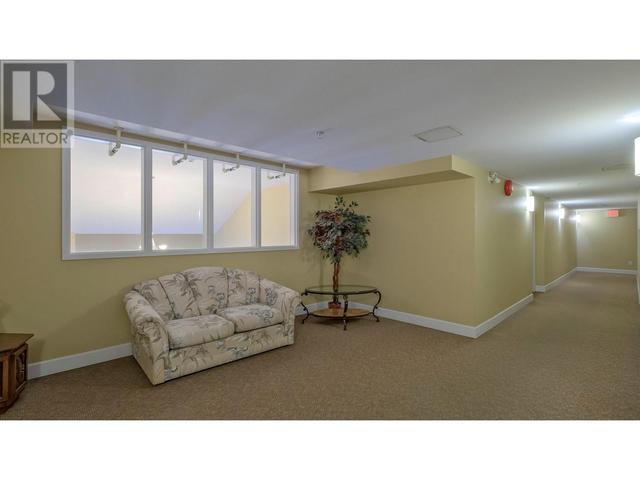 210 - 515 Houghton Road, Condo with 2 bedrooms, 2 bathrooms and null parking in Kelowna BC | Image 32