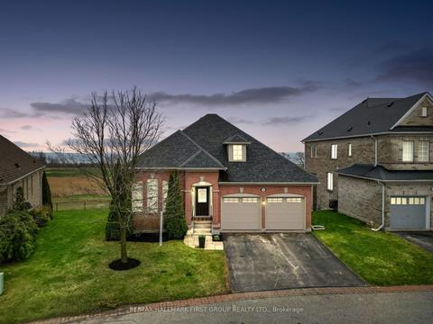 48 Fenton Lane, House detached with 2 bedrooms, 3 bathrooms and 6 parking in Port Hope ON | Card Image