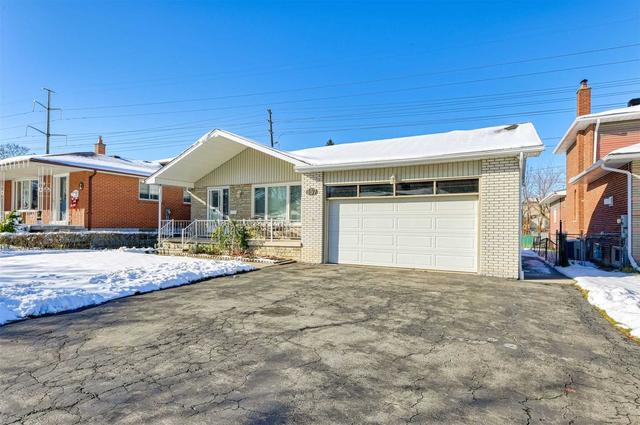 bsmt - 557 Selsey Dr, House detached with 2 bedrooms, 1 bathrooms and 2 parking in Mississauga ON | Image 1