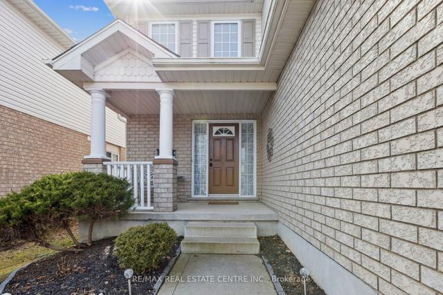 265 Doon Mills Dr, House detached with 4 bedrooms, 4 bathrooms and 4 parking in Kitchener ON | Image 23