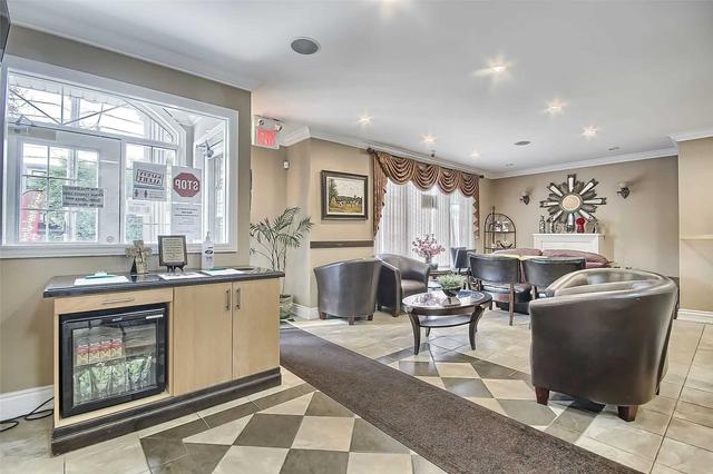 273 Finch Ave W, House detached with 3 bedrooms, 4 bathrooms and 7 parking in Toronto ON | Image 29