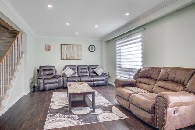 26 Hinchley Wood Grve, House semidetached with 3 bedrooms, 3 bathrooms and 5 parking in Brampton ON | Image 26