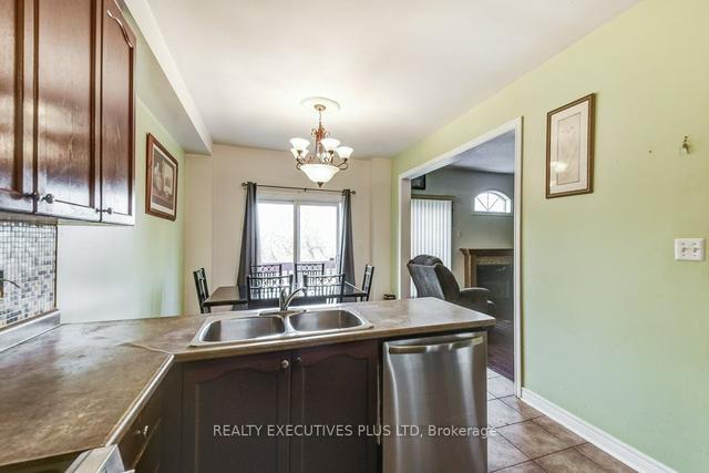 68 Oblate Cres, House detached with 4 bedrooms, 4 bathrooms and 6 parking in Brampton ON | Image 26