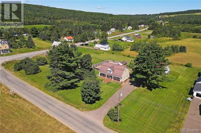 120 Cross Road, House detached with 4 bedrooms, 2 bathrooms and null parking in Southampton NB | Image 48