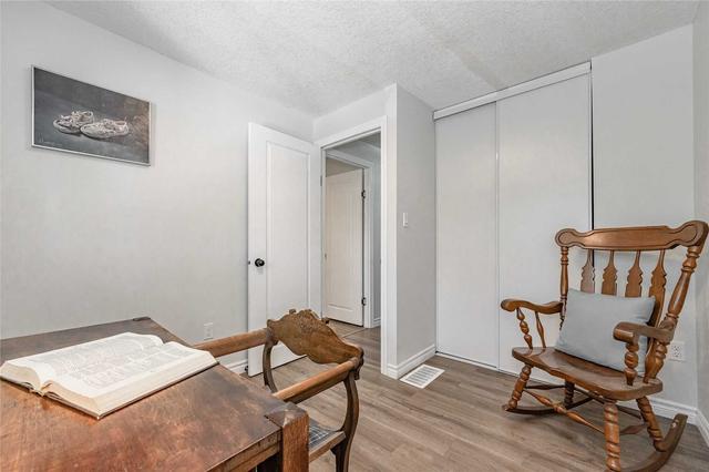 72 - 40 Imperial Rd N, Townhouse with 3 bedrooms, 2 bathrooms and 1 parking in Guelph ON | Image 17