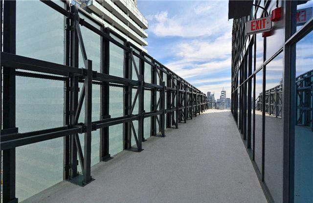 5302 - 1080 Bay St, Condo with 2 bedrooms, 2 bathrooms and 2 parking in Toronto ON | Image 13