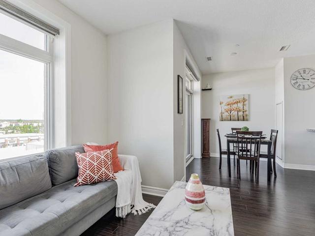 515 - 39 New Delhi Dr, Condo with 3 bedrooms, 2 bathrooms and 1 parking in Markham ON | Image 4