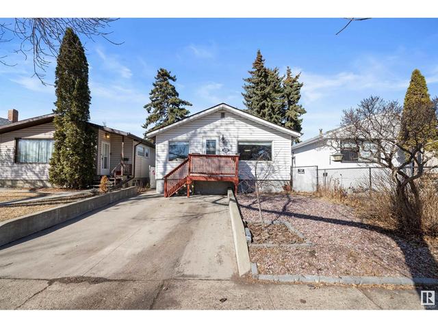 13034 65 St Nw, House detached with 3 bedrooms, 1 bathrooms and null parking in Edmonton AB | Image 1