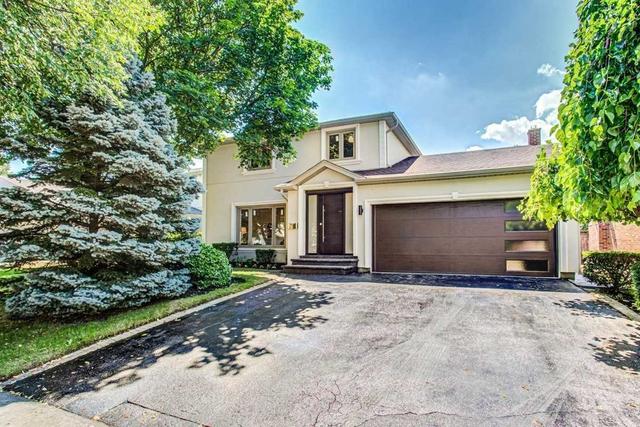 50 Chipstead Rd, House detached with 4 bedrooms, 4 bathrooms and 4 parking in Toronto ON | Image 1