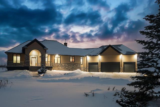 81 Ravencrest Drive, House detached with 5 bedrooms, 3 bathrooms and 10 parking in Foothills County AB | Image 2