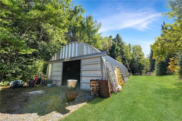 8643 Highway 28, House detached with 2 bedrooms, 1 bathrooms and 6 parking in North Kawartha ON | Image 39