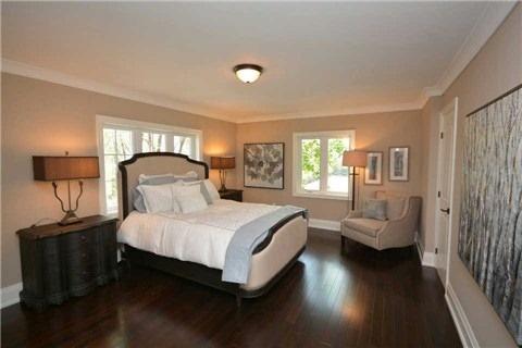 8 Woodford Park Rd E, House detached with 6 bedrooms, 4 bathrooms and 2 parking in Toronto ON | Image 9