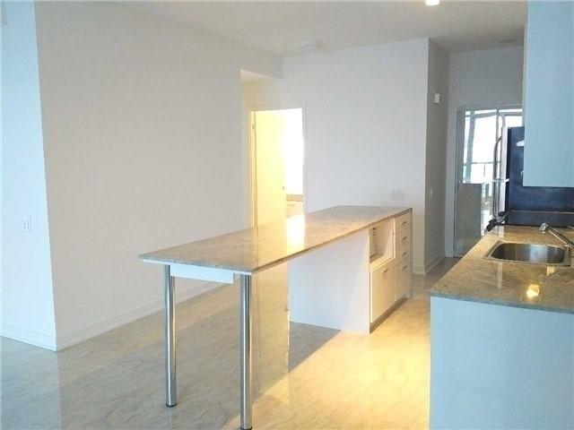 2809 - 29 Singer Crt, Condo with 2 bedrooms, 2 bathrooms and 1 parking in Toronto ON | Image 4