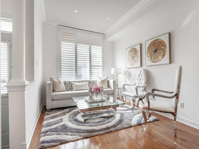5 English Garden Way, Townhouse with 3 bedrooms, 5 bathrooms and 2 parking in Toronto ON | Image 19