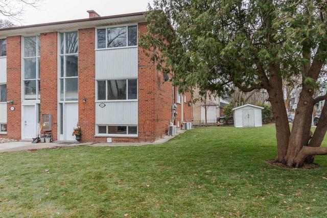 3 - 451 Leslie St, House other with 2 bedrooms, 2 bathrooms and 1 parking in Toronto ON | Image 1