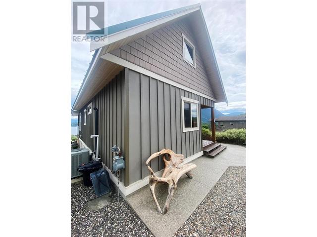 201 - 2633 Squilax Anglemont Road, Home with 2 bedrooms, 2 bathrooms and 2 parking in Columbia Shuswap F BC | Image 31