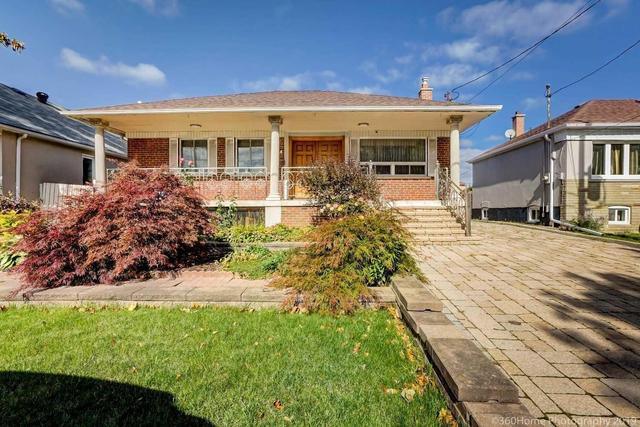 74 Joyce Pkwy, House detached with 2 bedrooms, 2 bathrooms and 4 parking in Toronto ON | Image 1