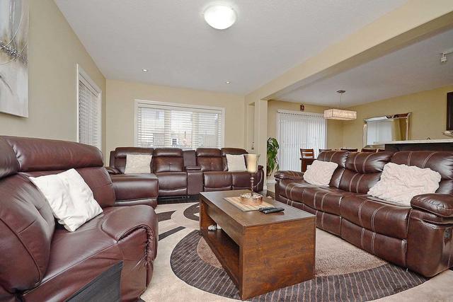 179 Curzon Cres, House detached with 4 bedrooms, 4 bathrooms and 4 parking in Guelph ON | Image 37