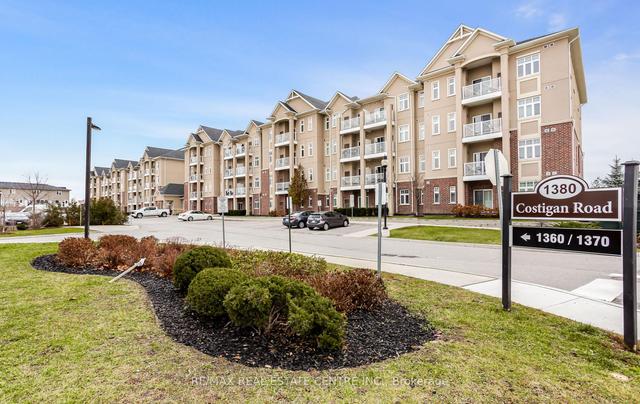 301 - 1360 Costigan Rd, Condo with 2 bedrooms, 2 bathrooms and 1 parking in Milton ON | Image 1