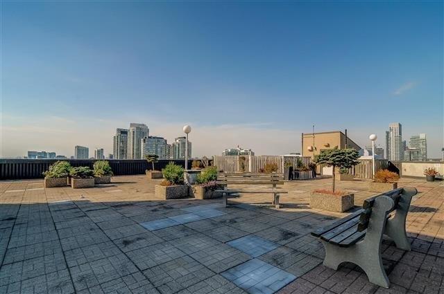 1001 - 270 Queens Quay W, Condo with 1 bedrooms, 1 bathrooms and 1 parking in Toronto ON | Image 16