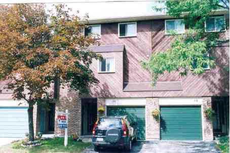 36 - 331 Military Tr, Townhouse with 3 bedrooms, 2 bathrooms and 1 parking in Toronto ON | Image 1