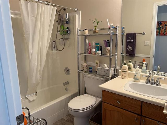 Sink in Laundry Room and Front Load Washer and Dryer | Image 22