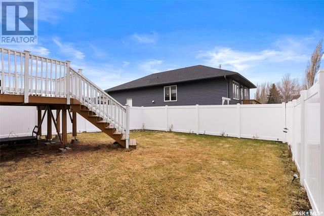 8704 Kestral Drive, House detached with 5 bedrooms, 3 bathrooms and null parking in Regina SK | Image 42
