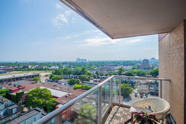 1405 - 1369 Bloor St W, Condo with 2 bedrooms, 2 bathrooms and 1 parking in Toronto ON | Image 9