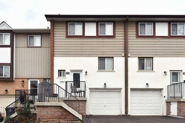 73 Moregate Cres, Townhouse with 3 bedrooms, 3 bathrooms and 2 parking in Brampton ON | Image 12