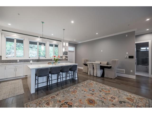 33920 Tooley Place, House detached with 6 bedrooms, 4 bathrooms and 4 parking in Kelowna BC | Image 13