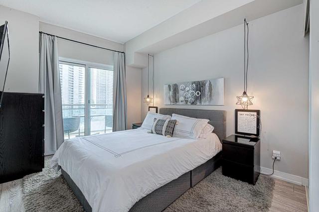 1002 - 155 Legion Rd N, Condo with 1 bedrooms, 1 bathrooms and 1 parking in Toronto ON | Image 10