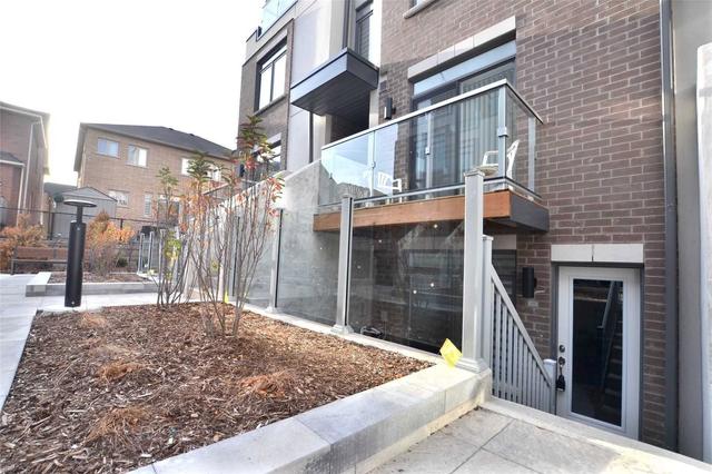 123 - 3066 Sixth Line, Townhouse with 2 bedrooms, 1 bathrooms and 1 parking in Oakville ON | Image 4