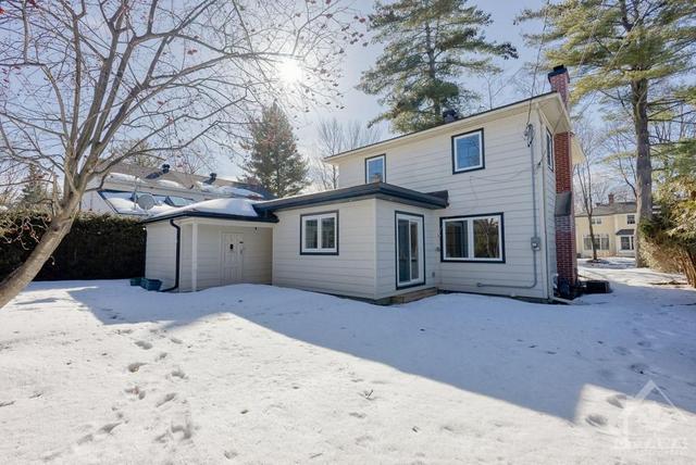 57 Dunvegan Road, House detached with 3 bedrooms, 2 bathrooms and 3 parking in Ottawa ON | Image 29