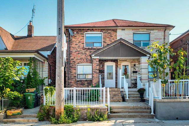 91 Miller St, House semidetached with 3 bedrooms, 2 bathrooms and 0 parking in Toronto ON | Image 1