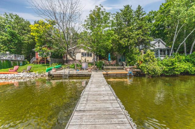 31 Bards Beach Rd, House detached with 2 bedrooms, 2 bathrooms and 3 parking in Oro Medonte ON | Image 8