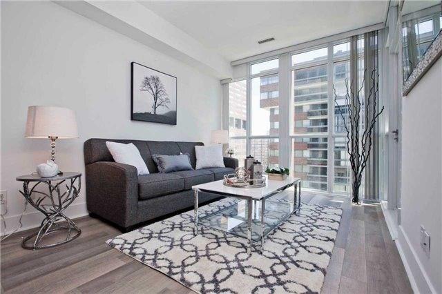 906 - 32 Davenport Rd, Condo with 2 bedrooms, 2 bathrooms and 1 parking in Toronto ON | Image 7