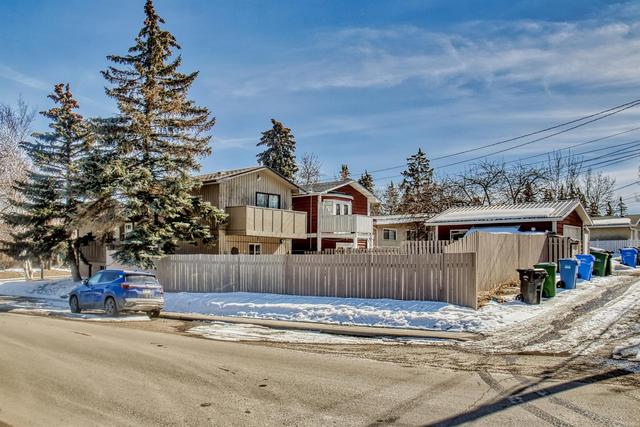 1601a 42 Street Sw, House detached with 4 bedrooms, 2 bathrooms and null parking in Calgary AB | Image 49