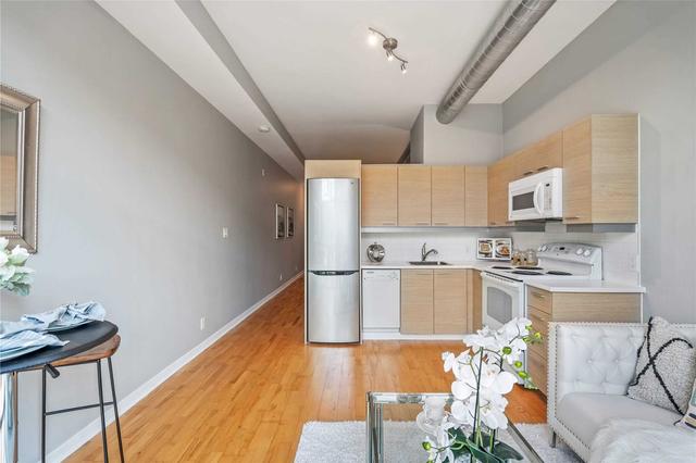 202 - 569 King St E, Condo with 1 bedrooms, 1 bathrooms and 0 parking in Toronto ON | Image 38