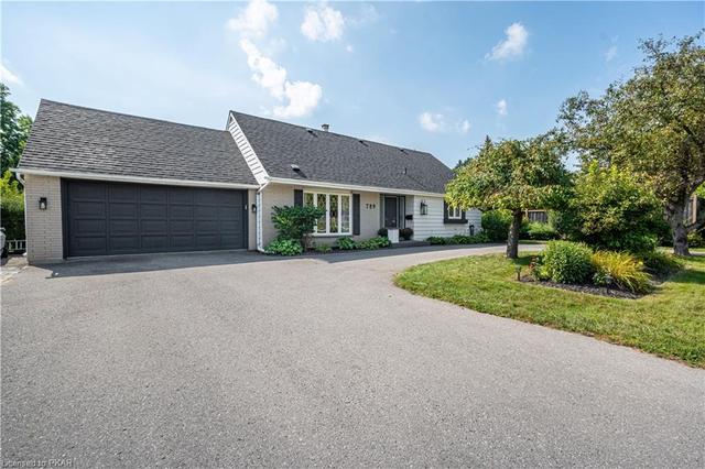 789 Parkhill Road W, House detached with 4 bedrooms, 3 bathrooms and 9 parking in Peterborough ON | Image 23