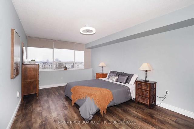 1002 - 3227 King St E, Condo with 2 bedrooms, 2 bathrooms and 1 parking in Kitchener ON | Image 16