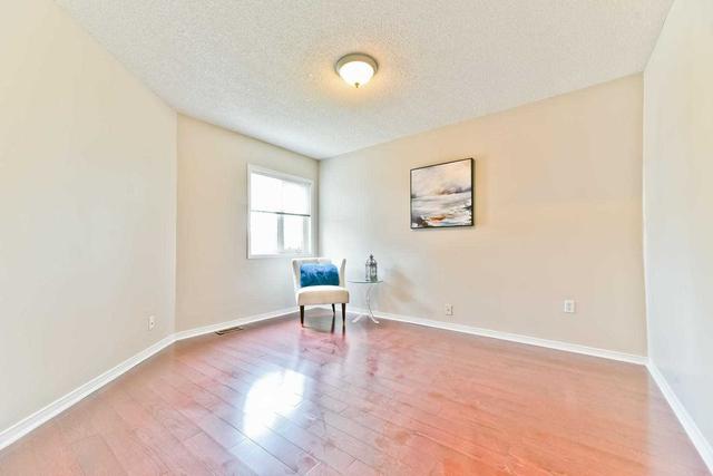 14 Torada Crt, House detached with 3 bedrooms, 3 bathrooms and 4 parking in Brampton ON | Image 16