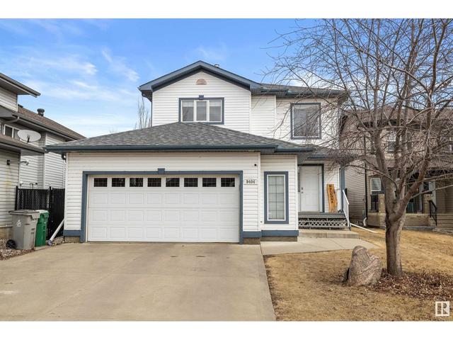 9404 106 Av, House detached with 3 bedrooms, 2 bathrooms and null parking in Morinville AB | Image 2